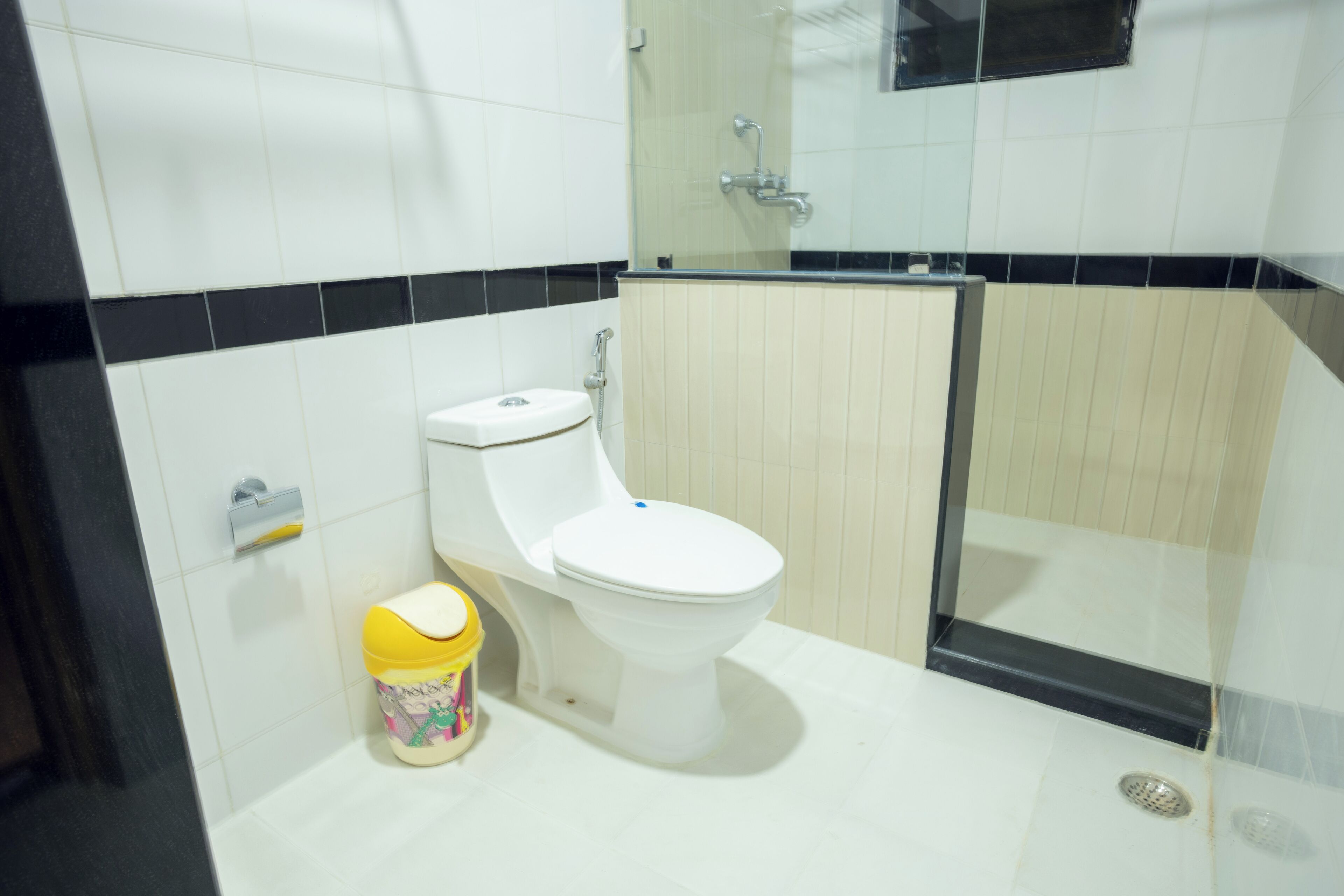 deluxe triple room | bathroom | shower, free toiletries, slippers, towels