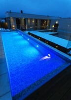 2 piscinas al aire libre, sillones reclinables de piscina