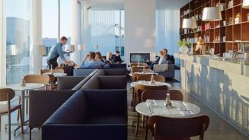 Free buffet breakfast