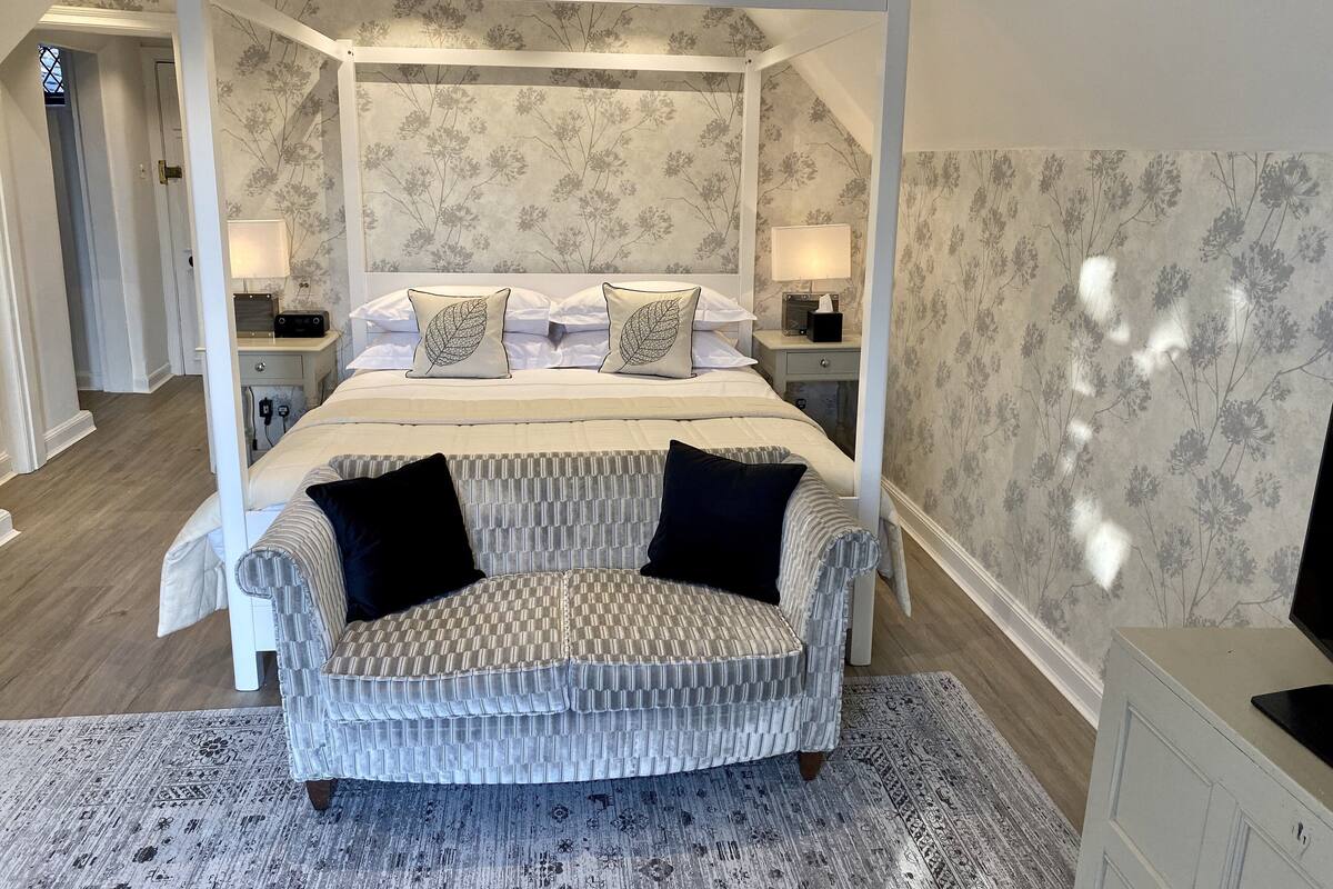 Waterloo Suite | Ropa de cama de alta calidad, minibar, caja fuerte y escritorio