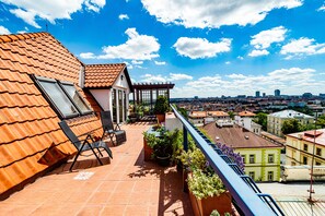 Exclusive Apartment, 2 Bedrooms, Terrace, City View