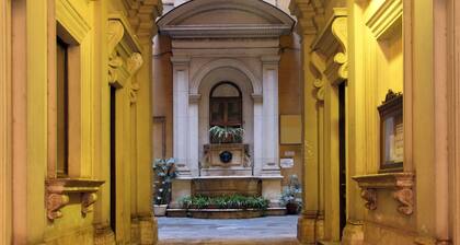 Roma Central Guest House