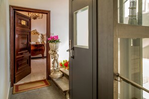 Entrada de la propiedad