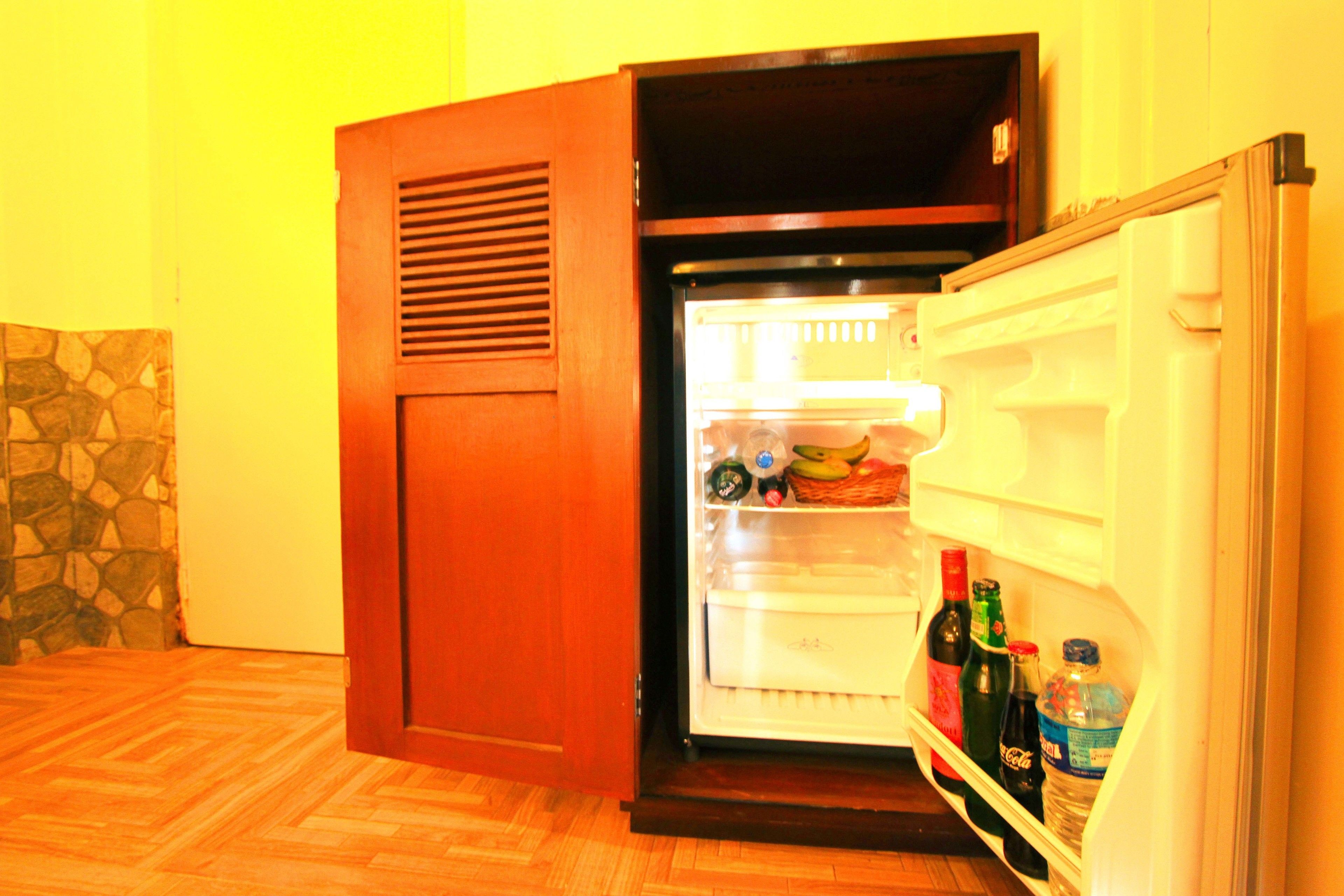 royal suite | mini fridge