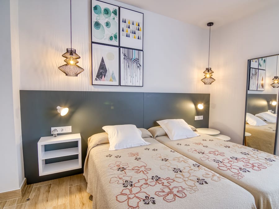 In-room safe, desk, blackout drapes, soundproofing