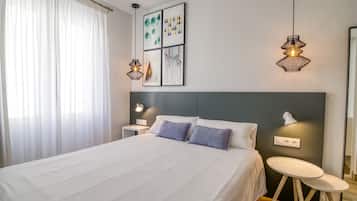 Coffres-forts dans les chambres, bureau, rideaux occultants