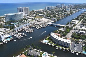 Boating - Cottages by the Ocean (Pompano Beach)