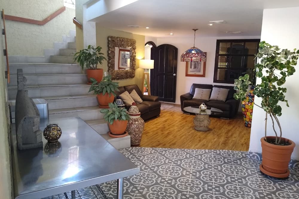 Hotel Villa Del Sol