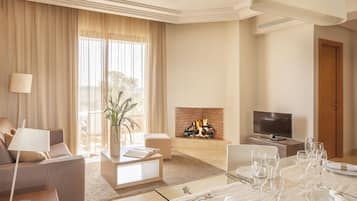 Club Suite, 1 Bedroom | View from room