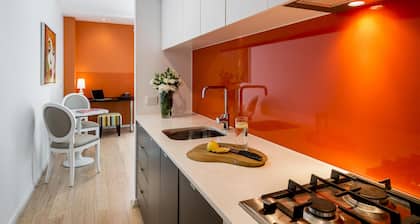 Oaks Melbourne South Yarra Suites