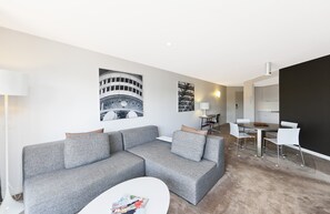 Télévision LCD, lecteur de DVD