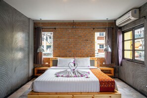 Superior Room | Premium bedding, in-room safe, desk, laptop workspace - Unotel Karon Beach (Karon)