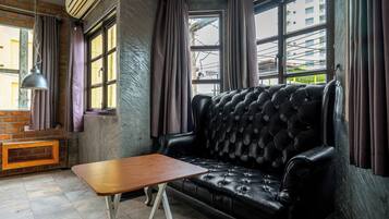 Superior-huone | Oleskelualue | LCD-televisio