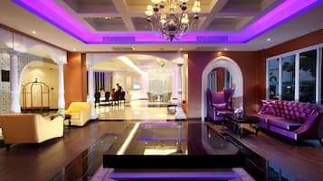 Sala de estar en el lobby