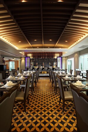 Thai cuisine - Chillax Resort (Bangkok)