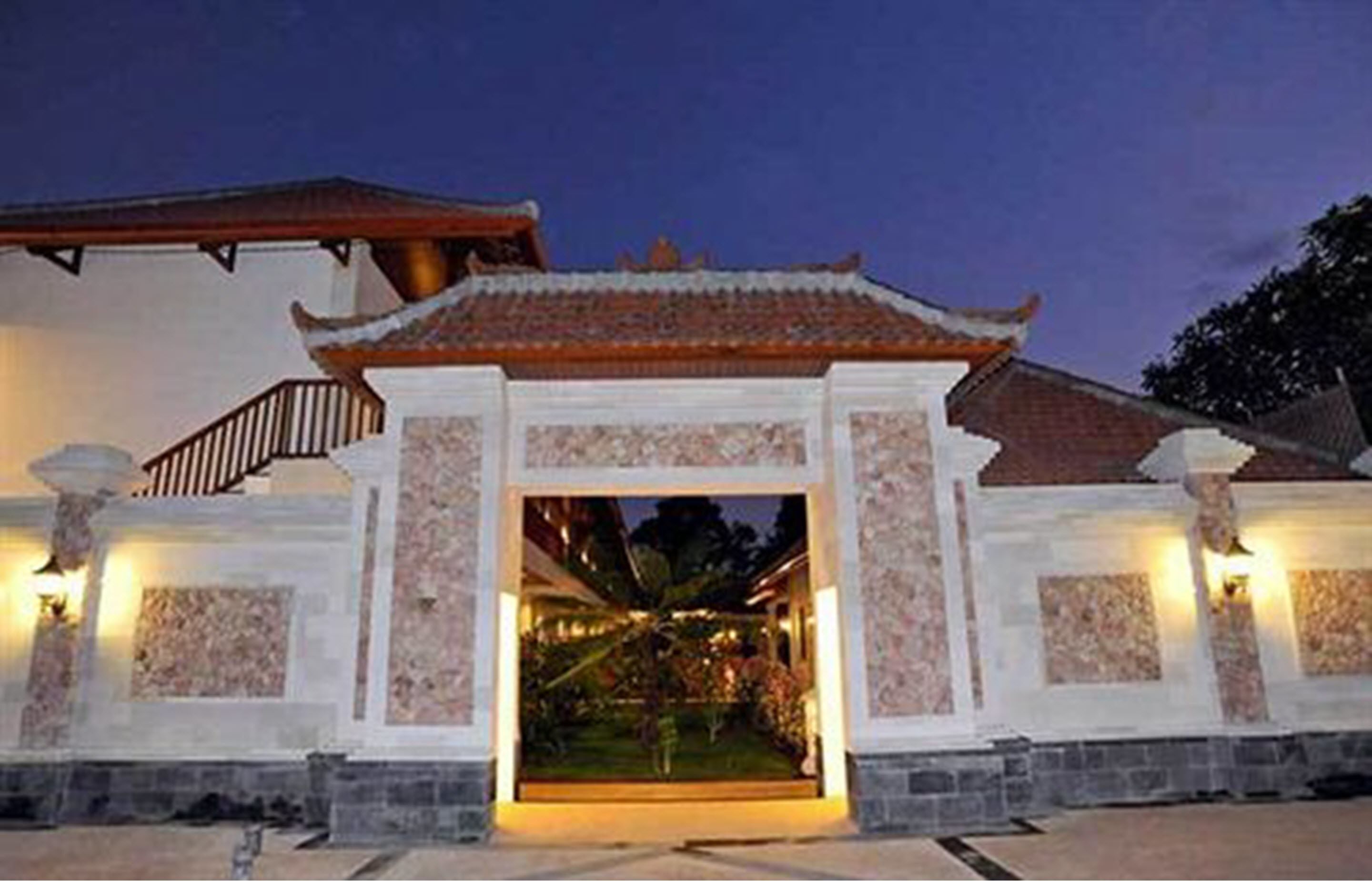 front of property – evening/night