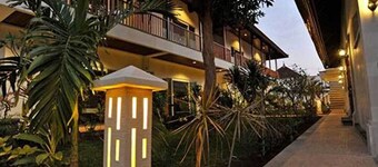 Aquarius Beach Hotel