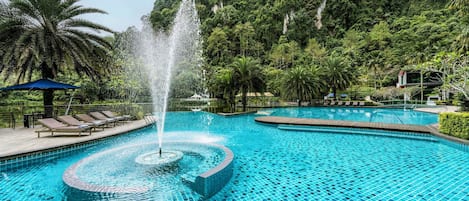 Outdoor pool, open 7:00 AM to 8:00 PM, sun loungers