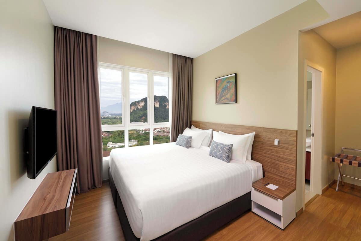 2 Bedroom Deluxe Suite Horizon View