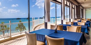 2 restaurantes, cocina local