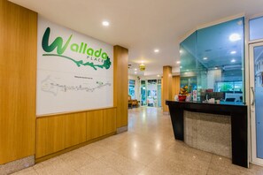 Reception - Wallada Place (Bangkok)
