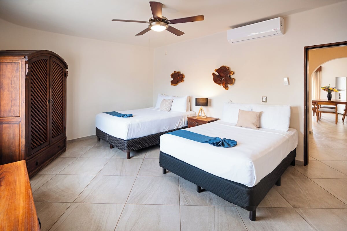 Family Suite | 1 bedroom, individually decorated, individually furnished, desk