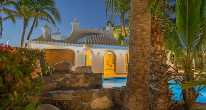 Club el Moro Hotel Suites
