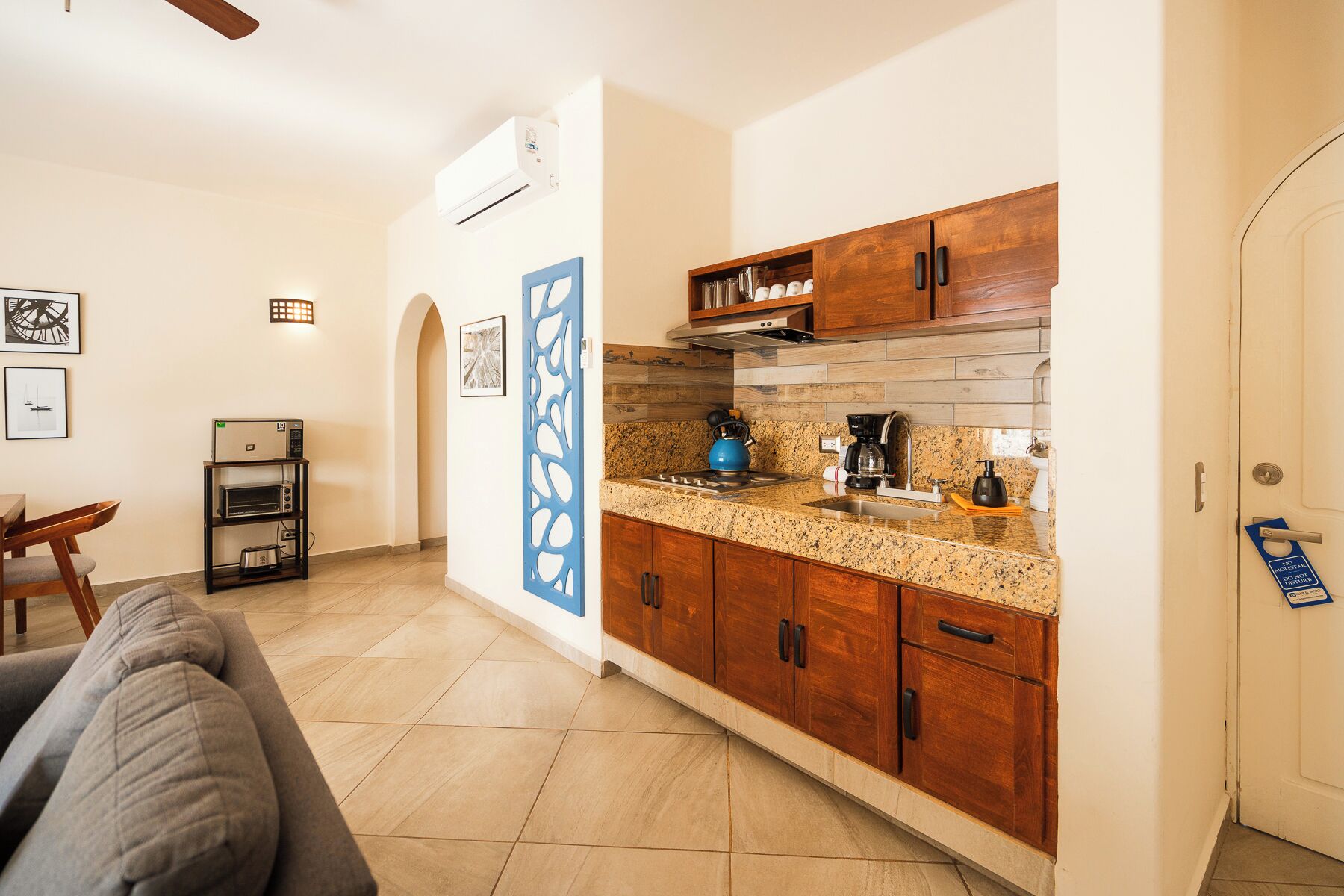 Photo - Hotel & Suites El Moro