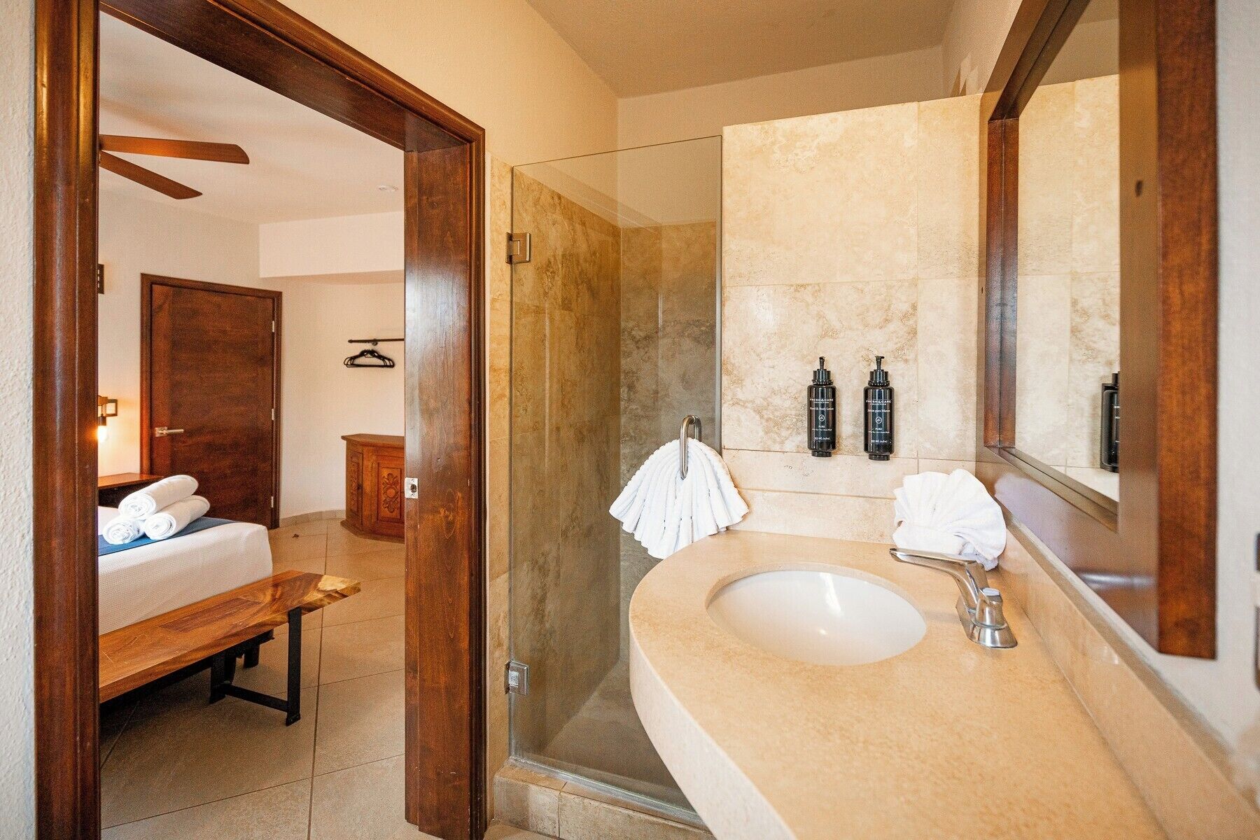 Photo - Hotel & Suites El Moro