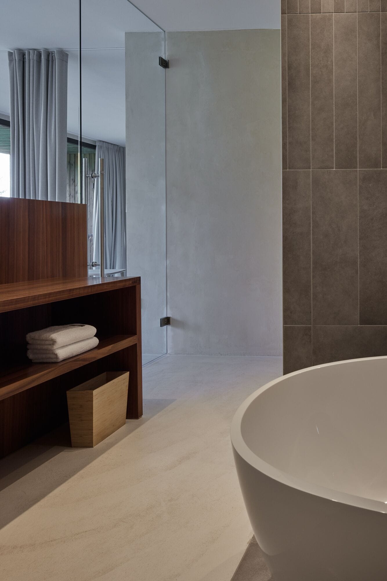 suite (saltus,  65sqm) | bathroom | designer toiletries, hair dryer, bathrobes, towels