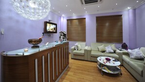 Facials, manicures and pedicures - Oman Palm Hotel Suites (Seeb)