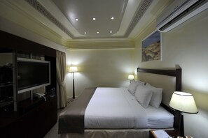 Apartment, 1 Bedroom | Soundproofing, free WiFi