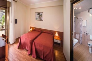 In-room safe, cribs/infant beds, free WiFi - Hotel delle Palme (Letojanni)