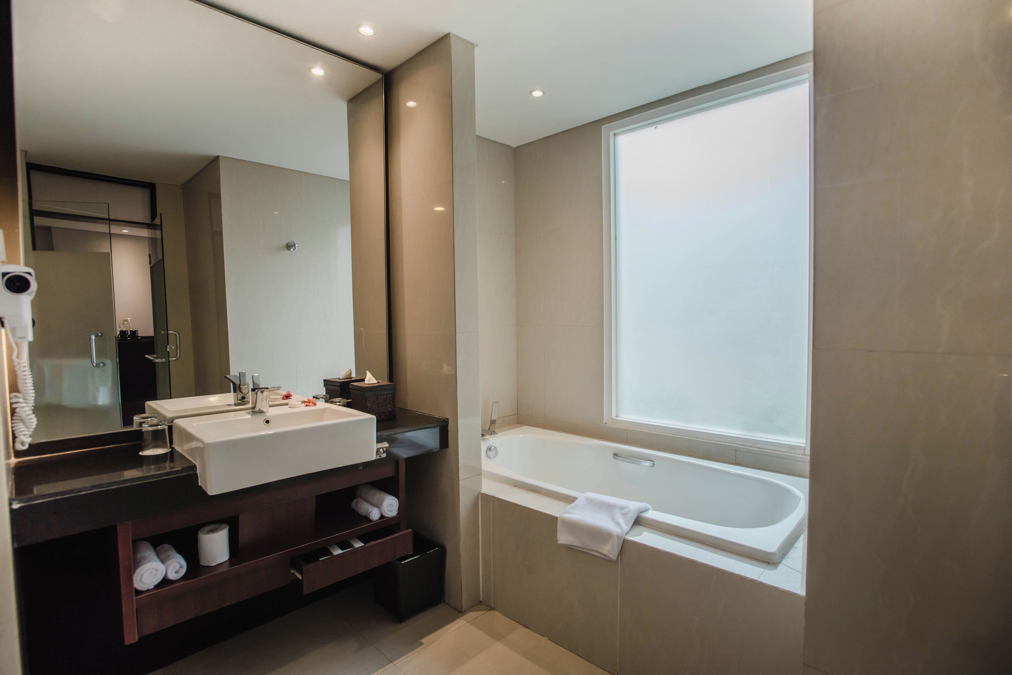 separate bathtub and shower, deep-soaking bathtub, free toiletries