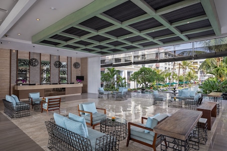 Lobby sitting area. Sanur Resort Watujimbar