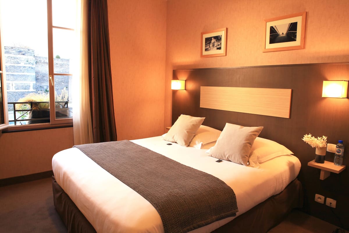Premium Triple Room (for 3) | Individually decorated, desk, blackout drapes, soundproofing