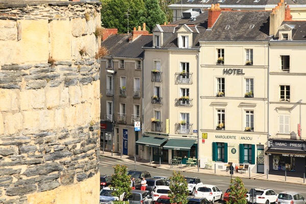 Facciata della struttura