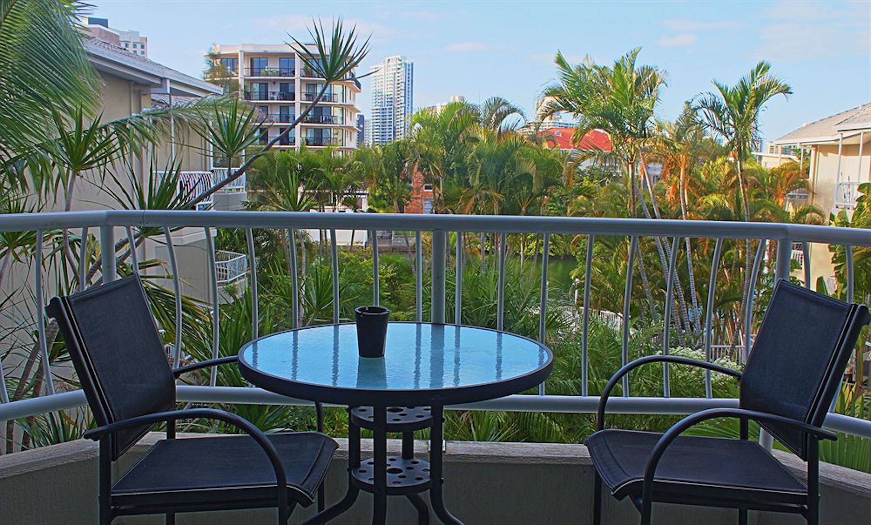 Photo - Surfers Del Rey