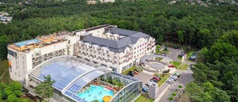 Façade de lâhĂ©bergement - soirĂ©e/nuit