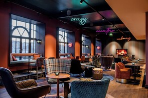 Bar (on property) - Motel One Edinburgh-Princes (Edinburgh)