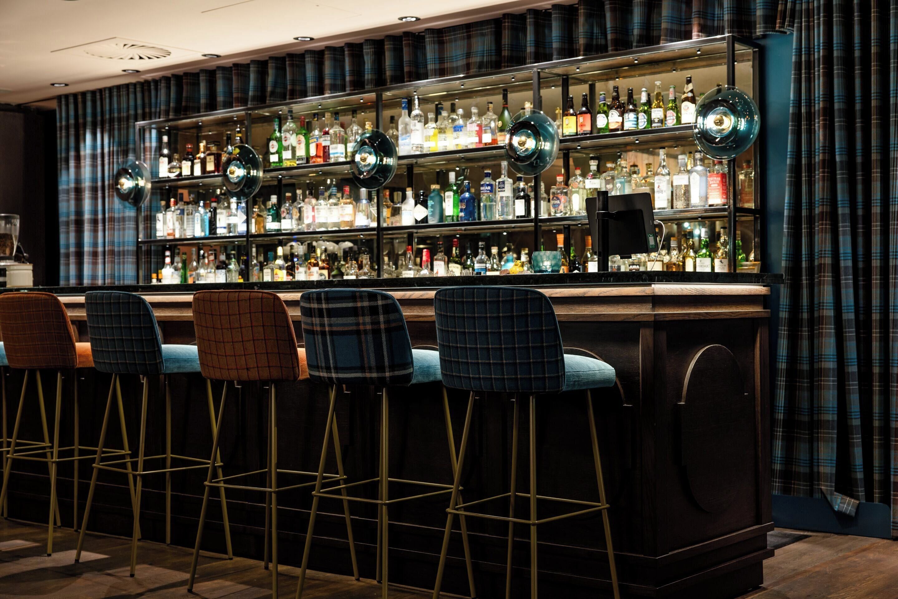 Photo - Motel One Edinburgh-Princes