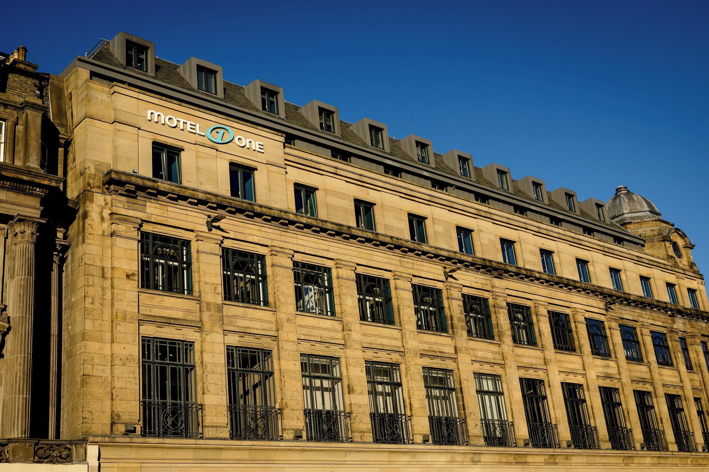 Photo - Motel One Edinburgh-Princes