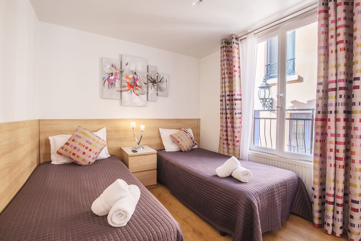 Superior-Zweibettzimmer, Kochnische | Hochwertige Bettwaren, individuell dekoriert, individuell eingerichtet