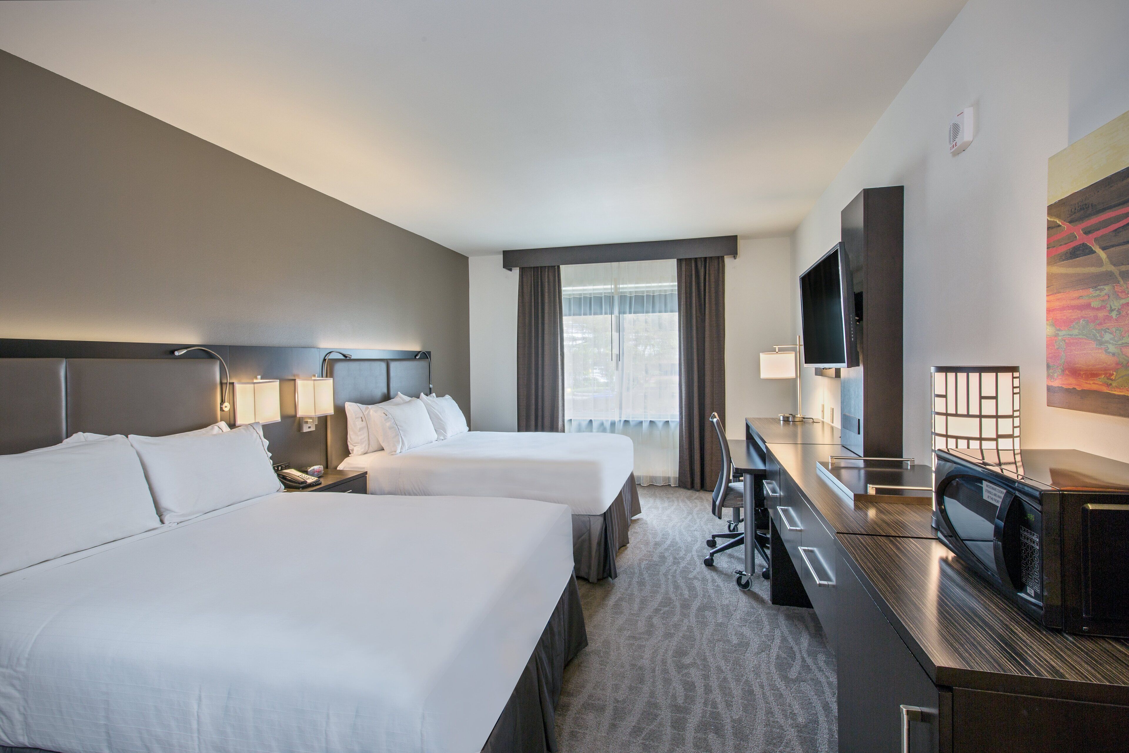 标准房, 2 张大床 | 客房内保险箱、办公桌、遮光窗帘、熨斗/熨衣板