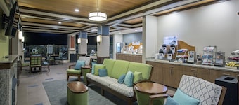 Holiday Inn Express Hotel & Suites Kailua-Kona by IHG