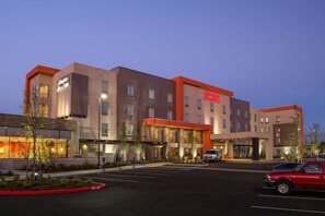 Exterior - Hampton Inn & Suites Portland/Vancouver (Vancouver)