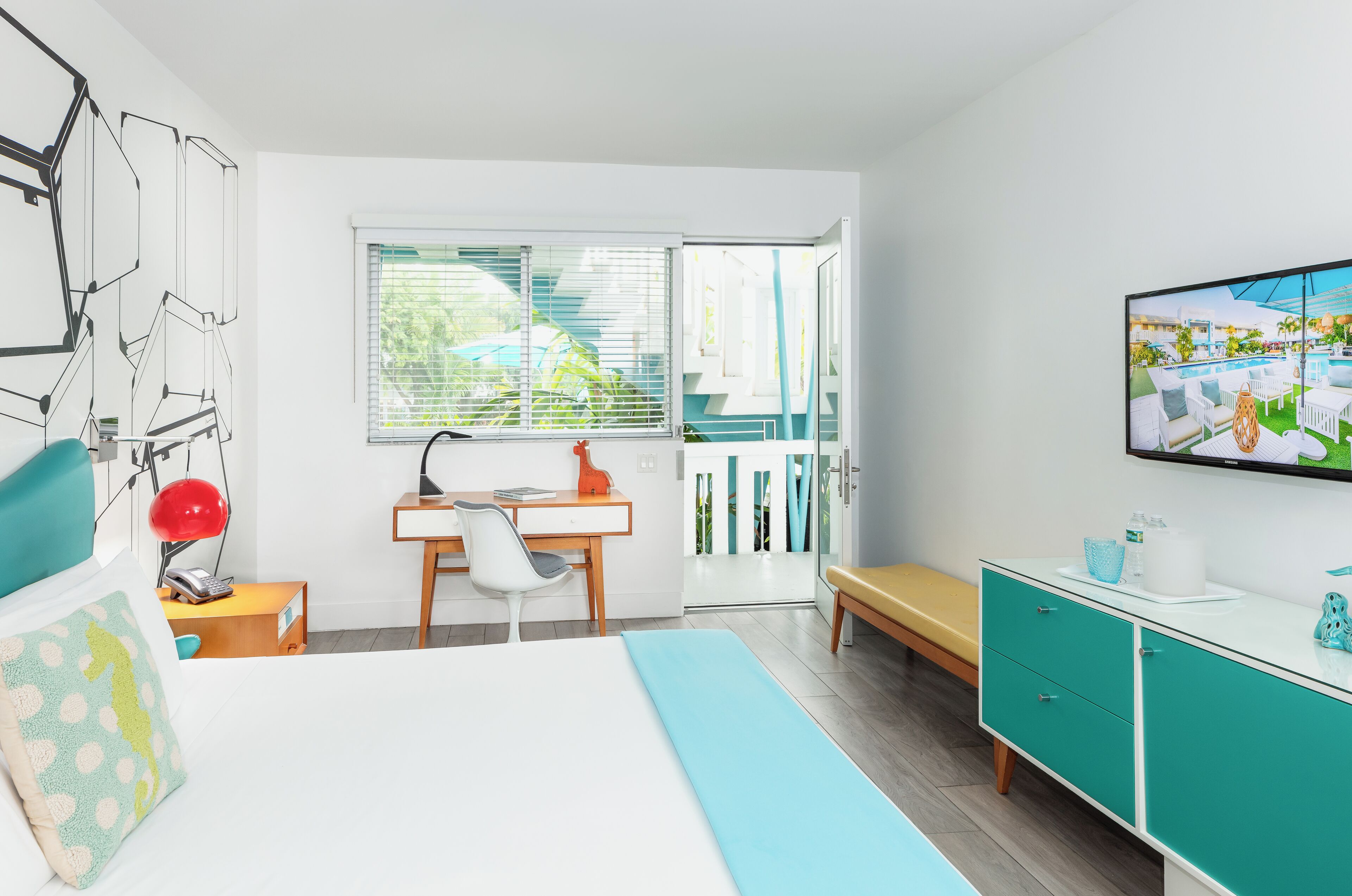 standard room, 1 king bed | 1 bedroom, egyptian cotton sheets, premium bedding, in-room safe