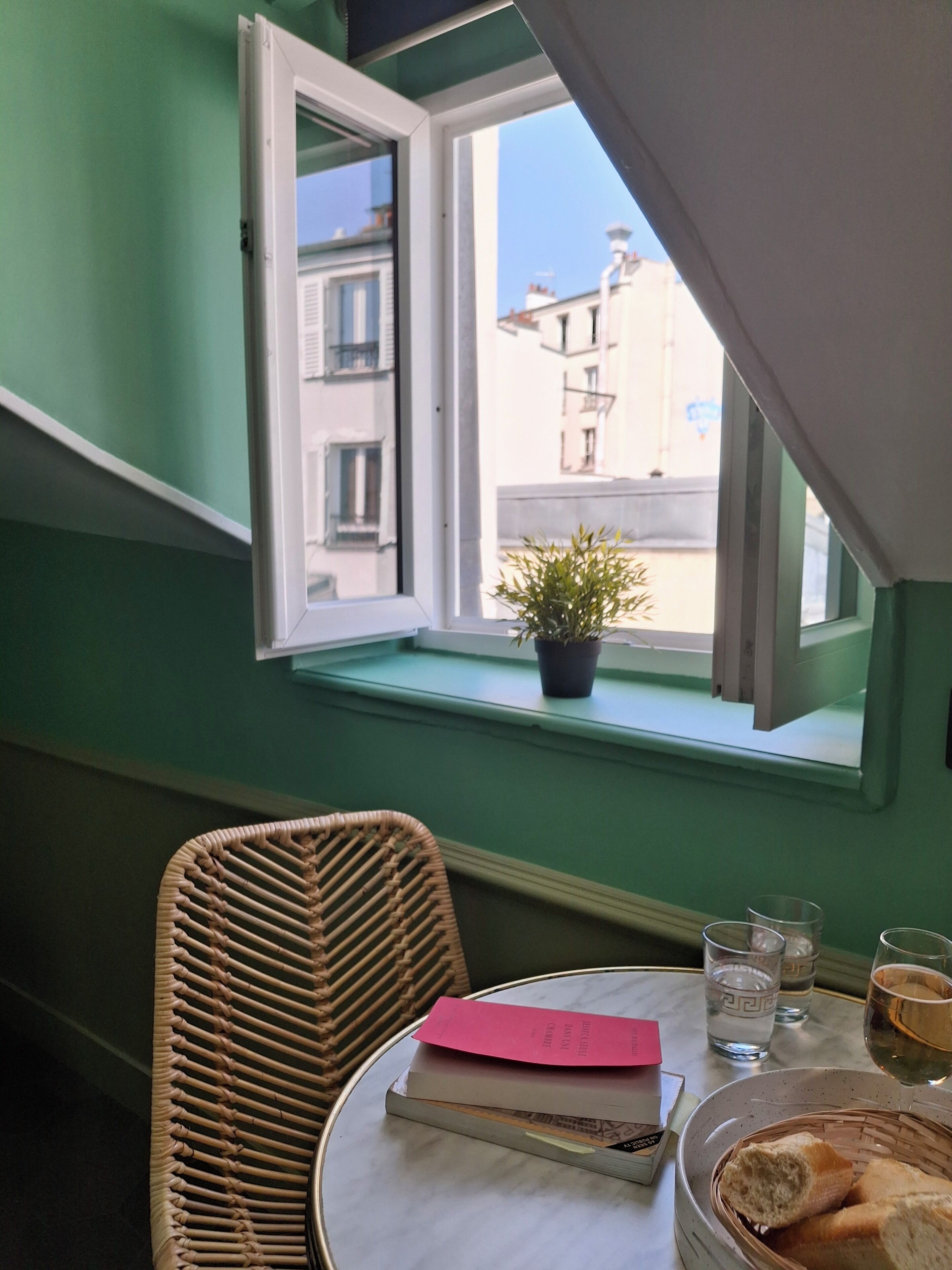 Photo - Le Village Montmartre by Hiphophostels