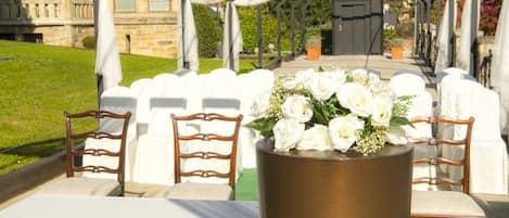 Espace banquet en plein air