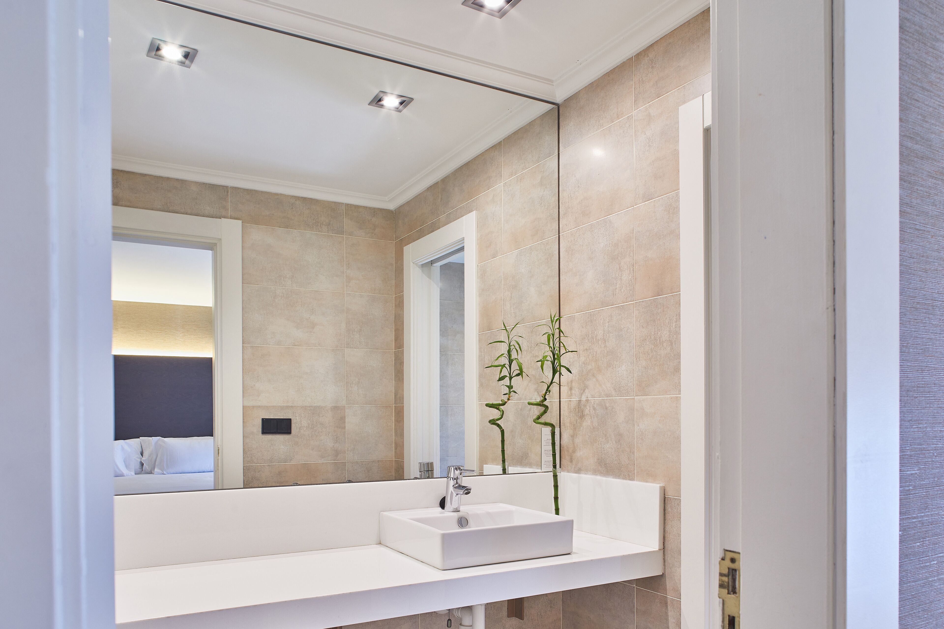 superior suite | bathroom | bathtub, free toiletries, hair dryer, towels